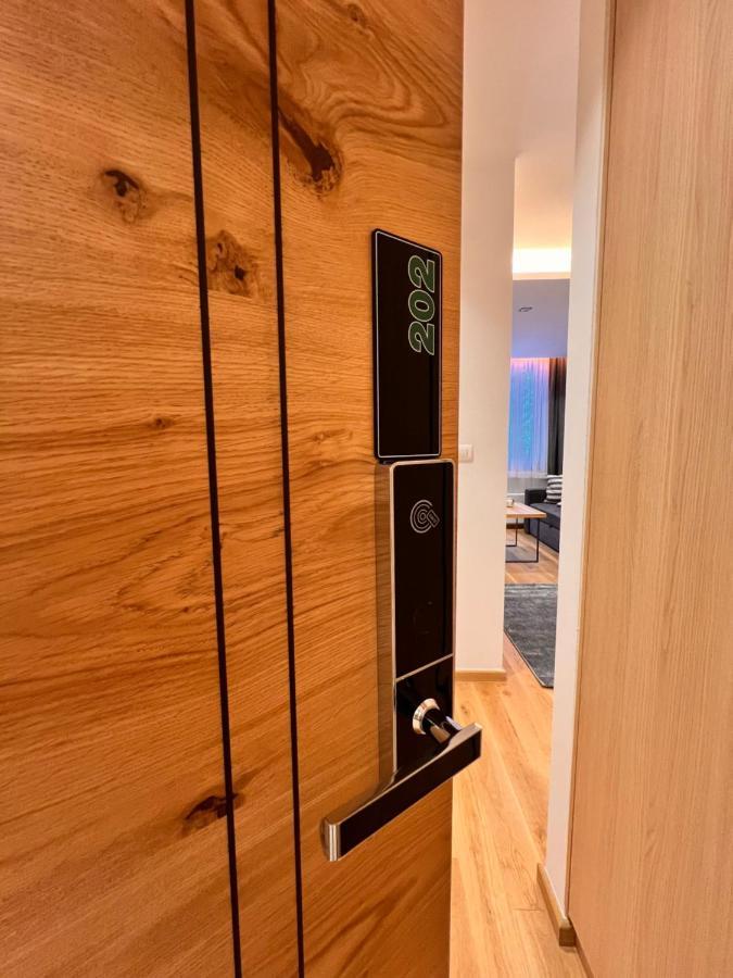 Apartment 202 - Aparthotel Zlatni Javor Яхорина Экстерьер фото